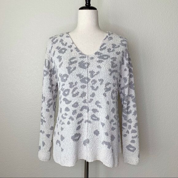 NWOT Knox Rose Leopard Textured V-Neck Pullover High-Low Hem Sweater - Picture 2 of 13